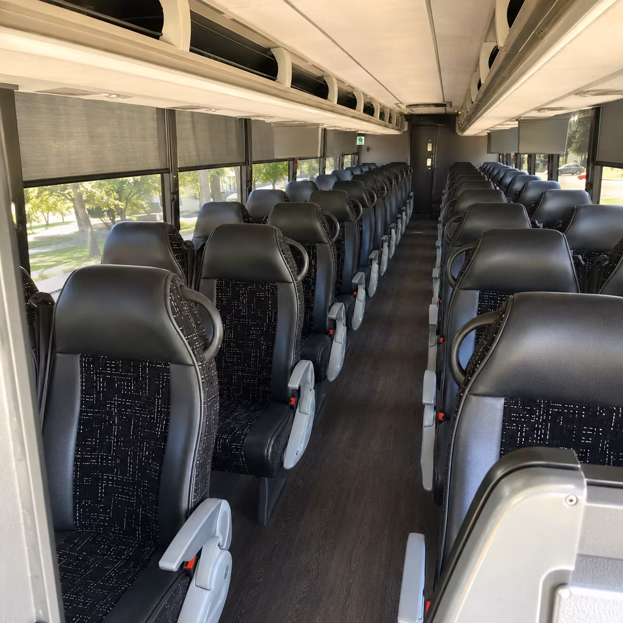 charter buses to lawrence joel veterans memorial coliseum shows