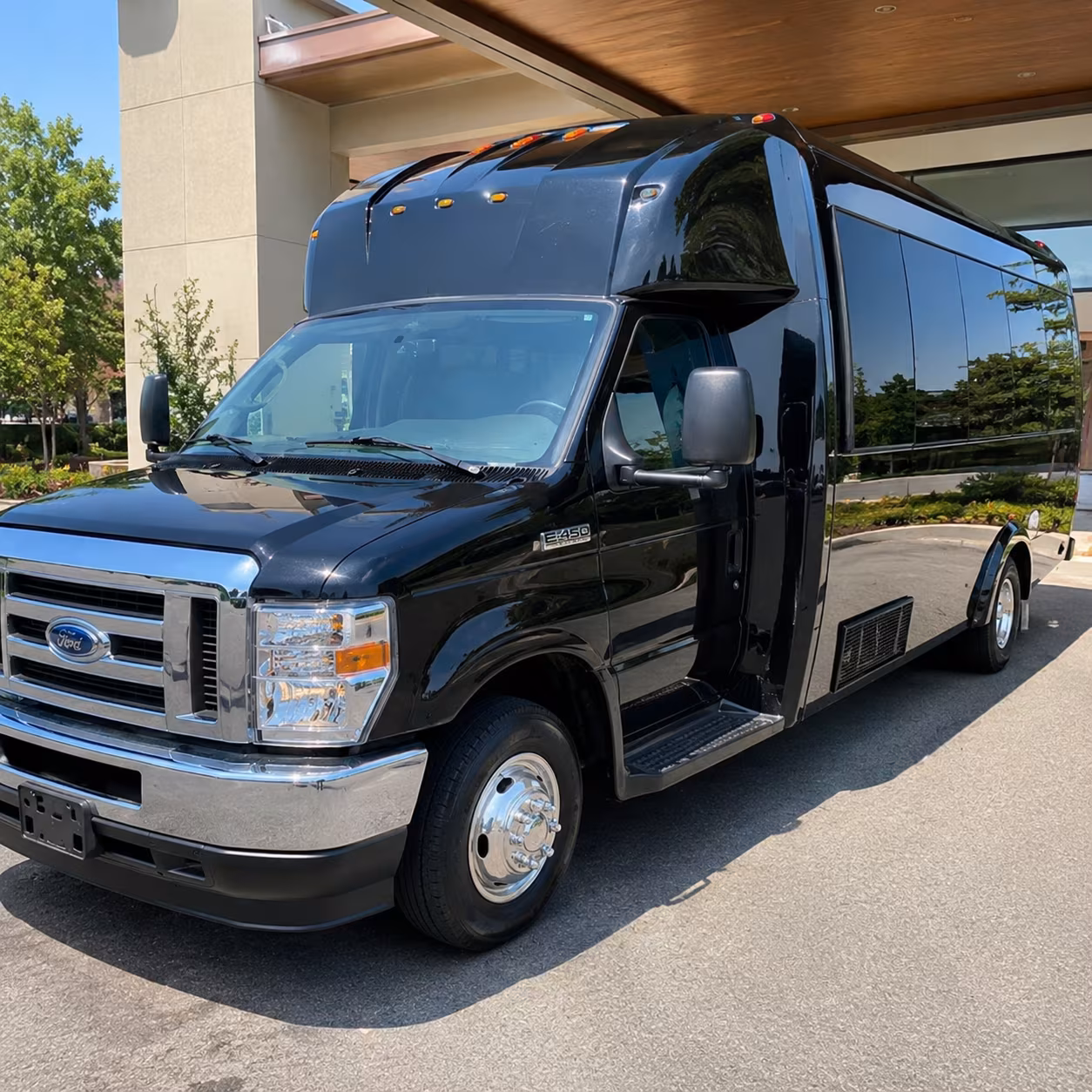 festival and outdoor event buses serving winston salem