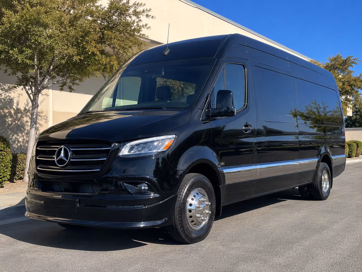 find and book transportation for your next convention or trade show 2