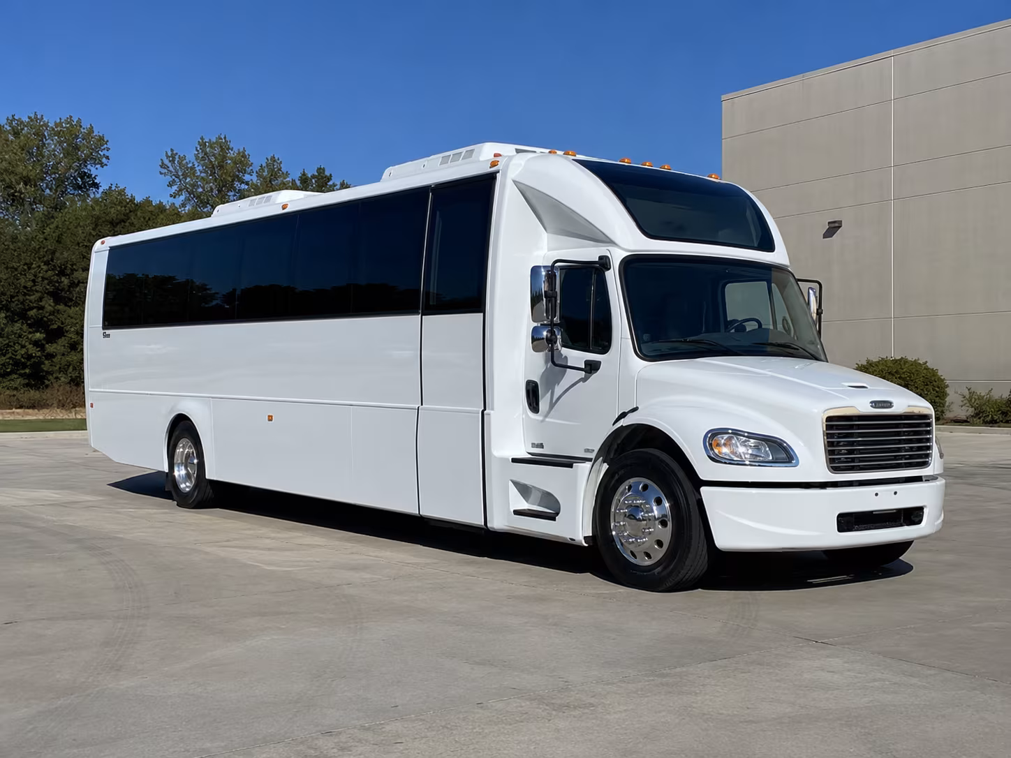 party buses and charter buses to wake forest demon deacons games