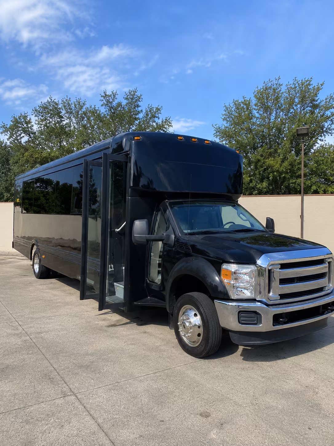 winston salem 20 passenger party bus